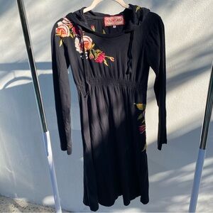 JWLA Black Floral Embroidered Hooded Dress Size Small